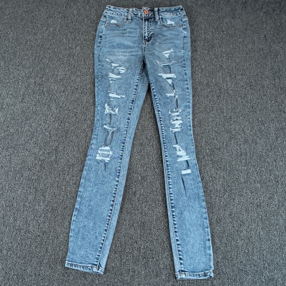 SO Ultimate Jegging Size 3/26 High Rise Distressed Light Wash Skinny Blue Jeans — photo 2